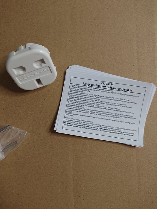 Przejściówka angielska do gniazdka adapter UK na PL wtyczka 2 SZTUKI