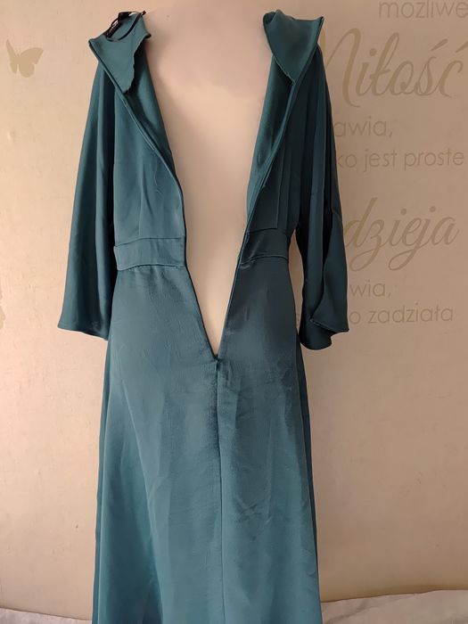 Świetna sukienka codzienna/wyjściowa fajny krój rozmiar 38