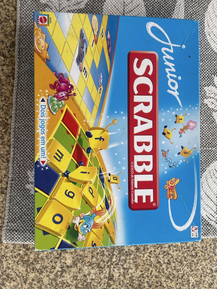 Jogo de tabuleiro scrabble Junior