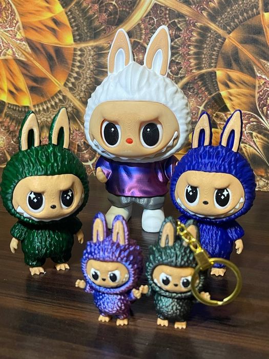 Лабубу іграшки, брелоки