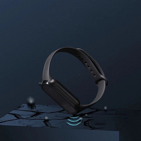 Etui Defense360 Black do Xiaomi Mi Band 7