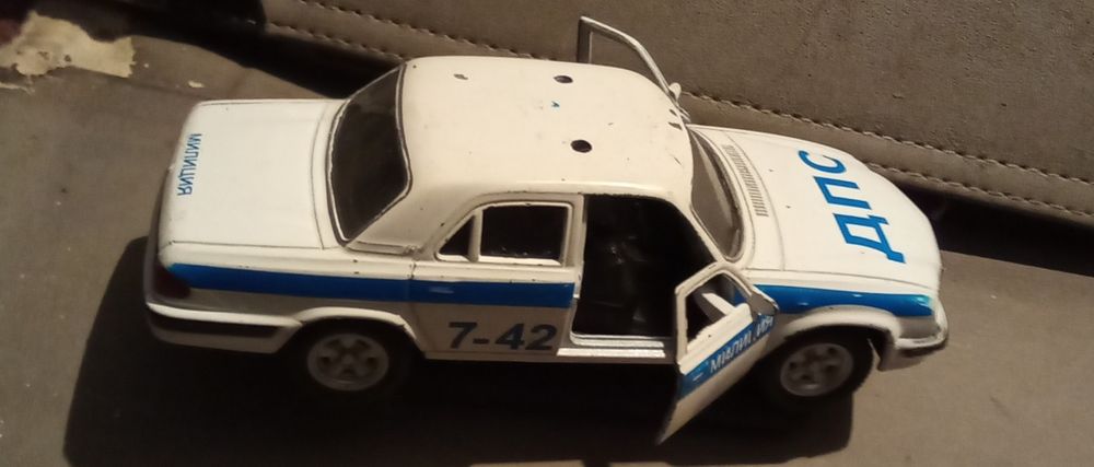 Волга 31105( Модель 43 масштаб)