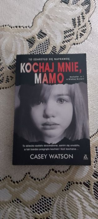 Kochaj mnie mamo