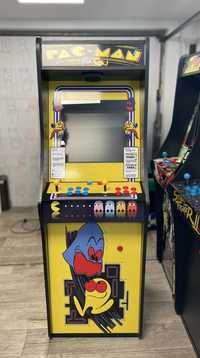 Automat arcade do gier PacMan