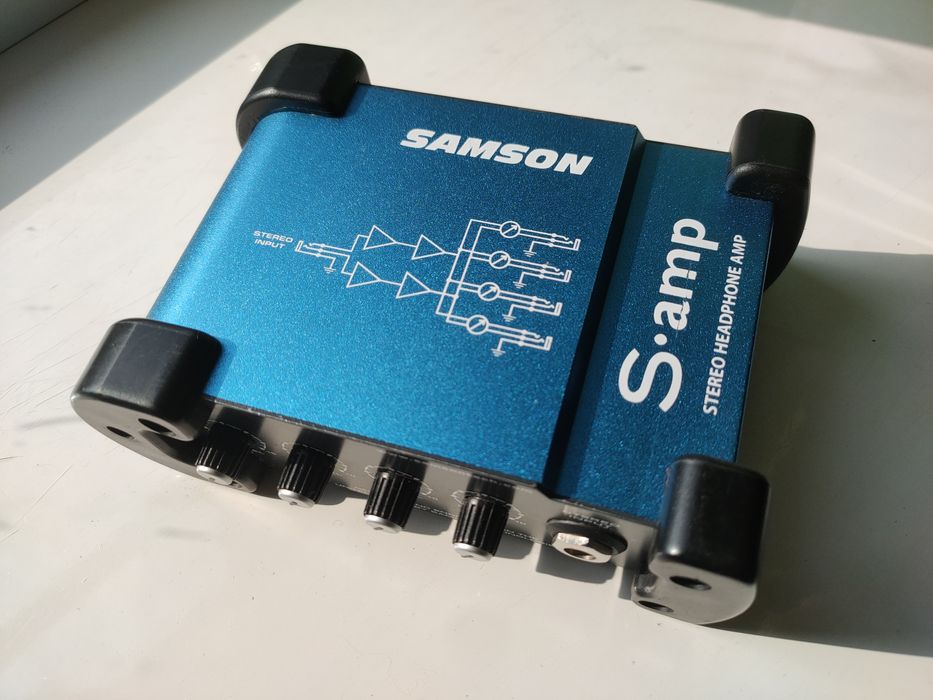 Підсилювач для навушників Samson S-amp