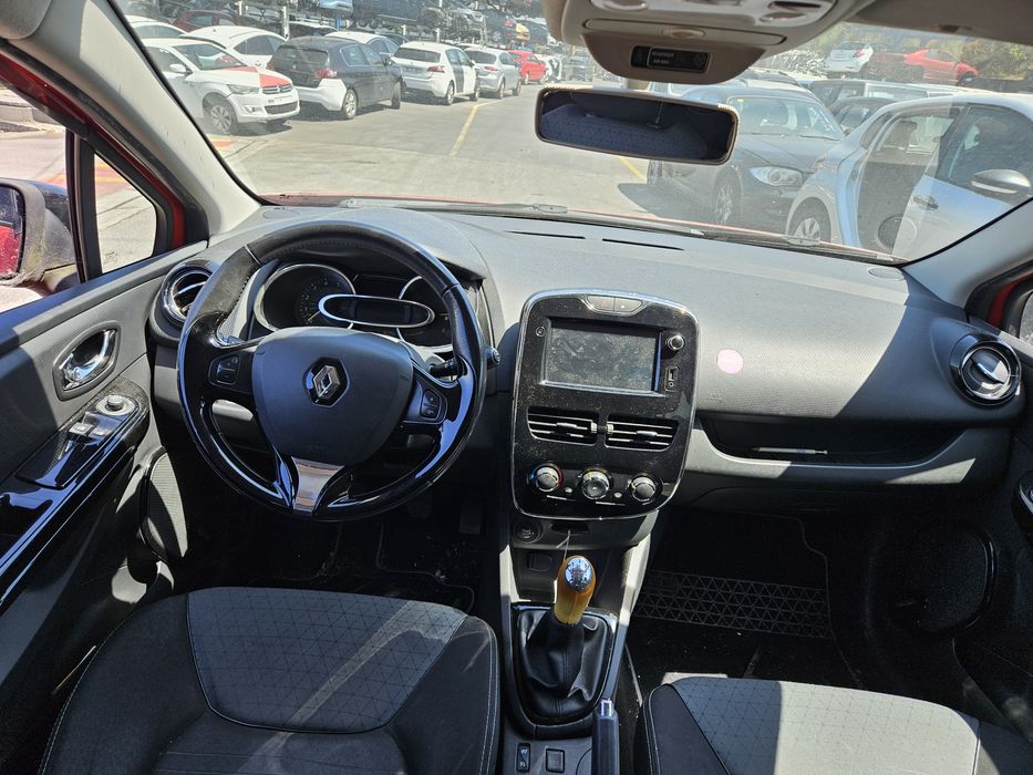 Renault Clio IV 1.5 DCi de 2014 para peças