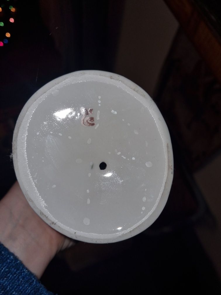 Figurka porcelanowa Dziewczyna z kaliną manufaktury Połonne