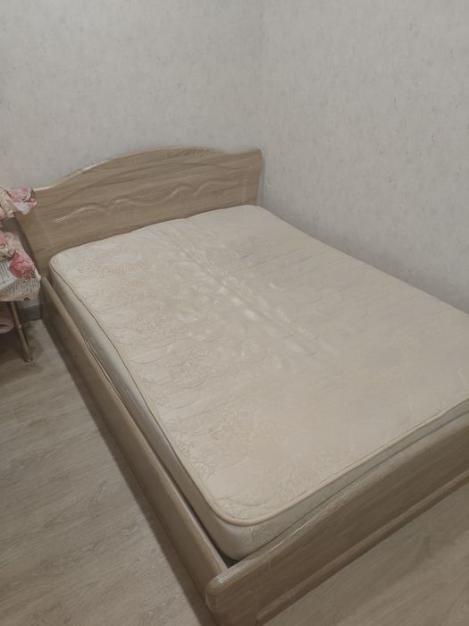 Продам кровать 2,1х1.6