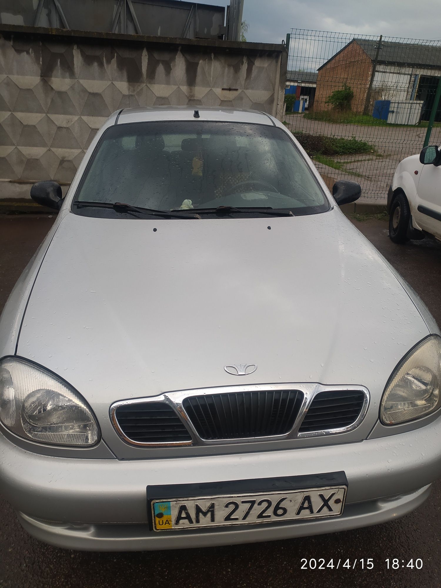 Daewoo Lanos SE 1.5 бензин/газ гідропідсилювач