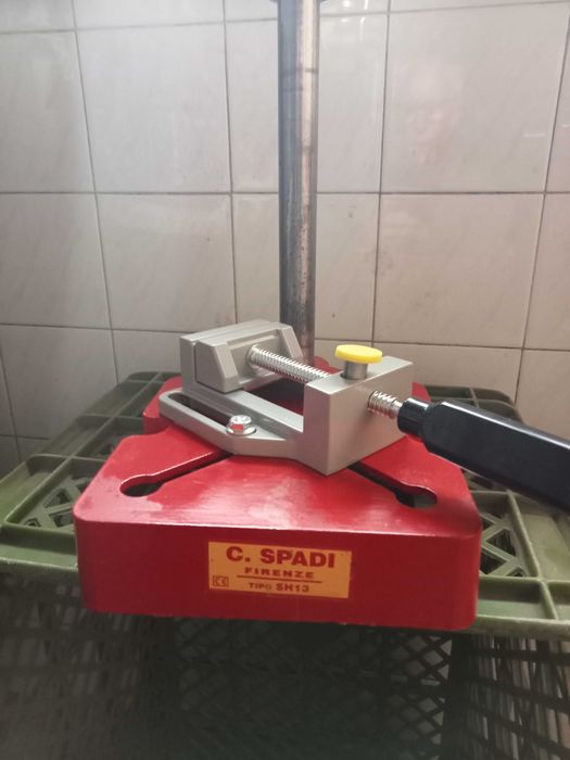 Suporte de coluna para berbequim