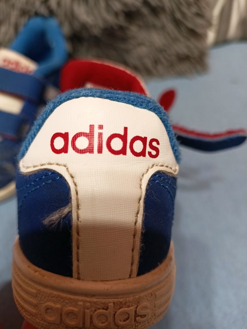 Buciki Adidas rozmiar 21