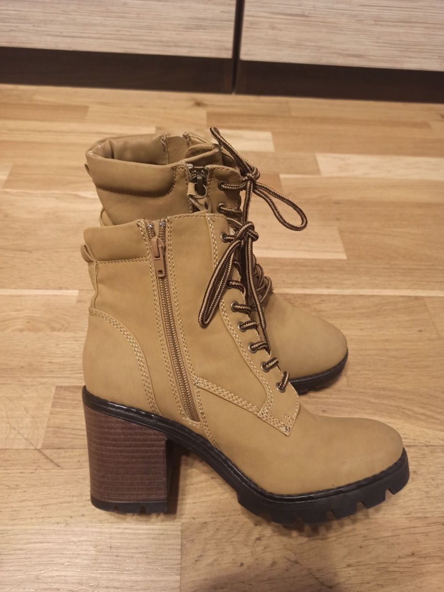 Botki workery obcas