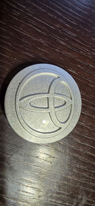 Dekielek zaślepka kołpak koła toyota