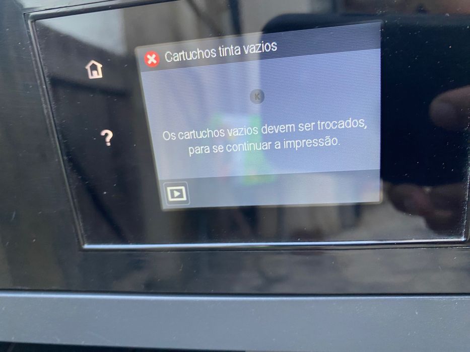 Impressora office jet pro 8615 com 4 tinteiros novos