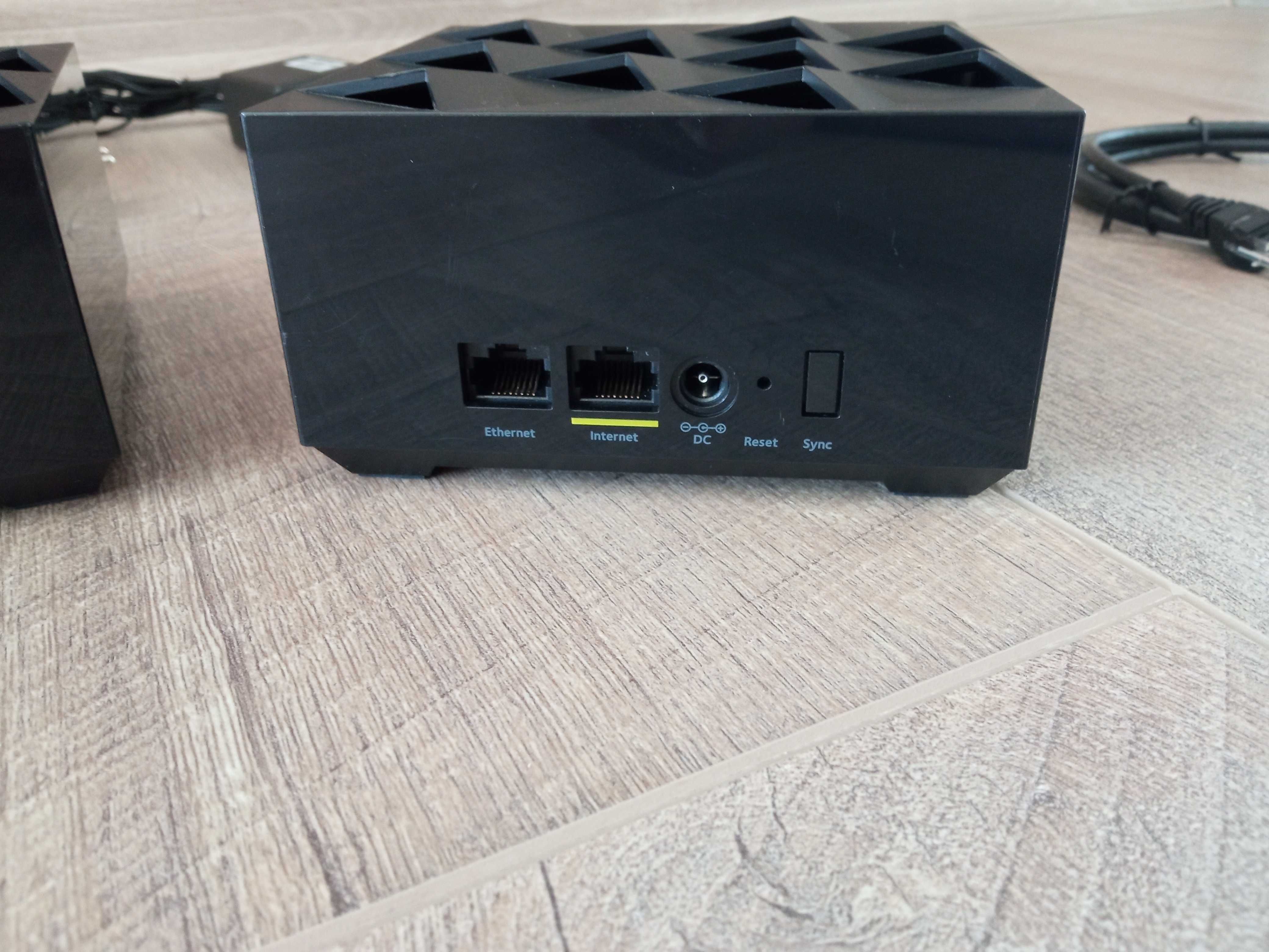 Маршрутизатор NETGEAR Nighthawk Mesh WiFi 6 MR60