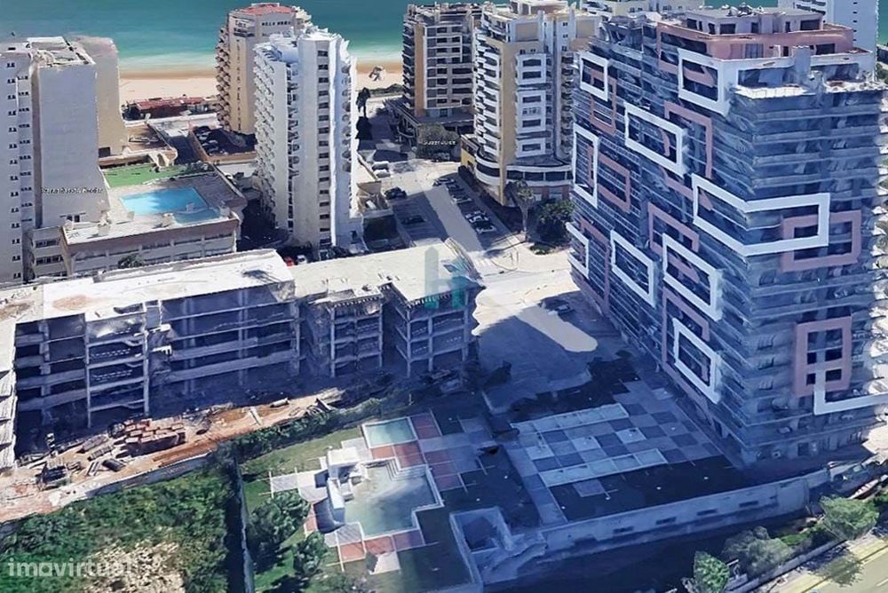 T1 + 1  a 150 m da Praia da Rocha