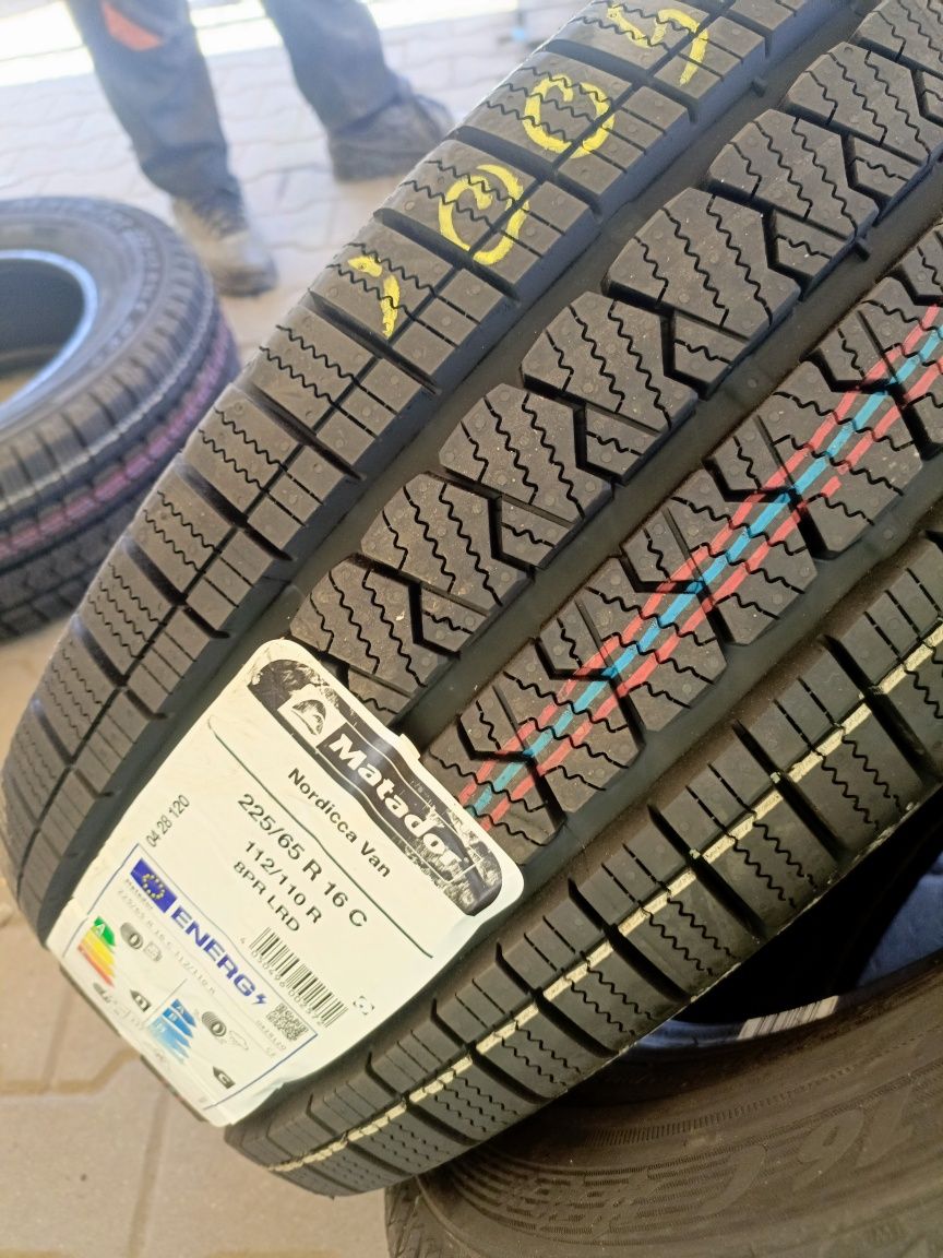 Nowe opony zimowe 225/65/16c matador gr Continental 2024r