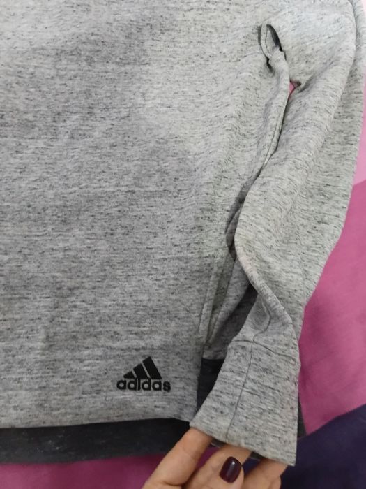 Світер фірма адідас розмір М