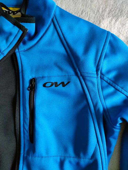 Bluza sportowa na zamek ow 146cm