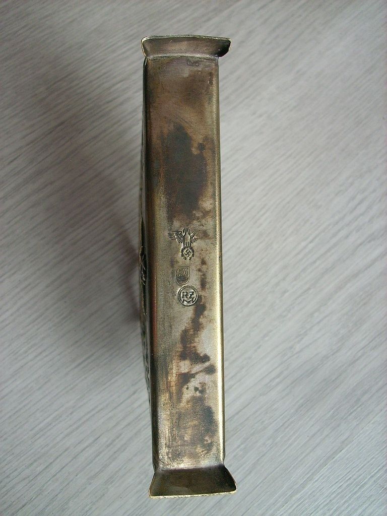 Serwetnik Luftwaffe III rzesza sygnowany