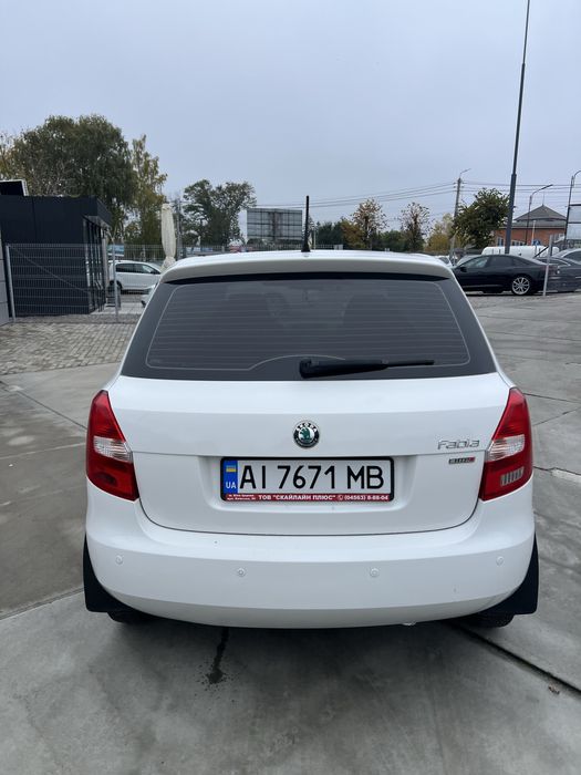 Skoda Fabia 2012 рік