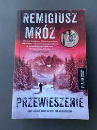 Książka Remigiusz Mróz Przewieszenie thriller powieść kryminał