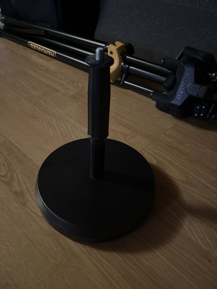 Suporte de mesa para microfone