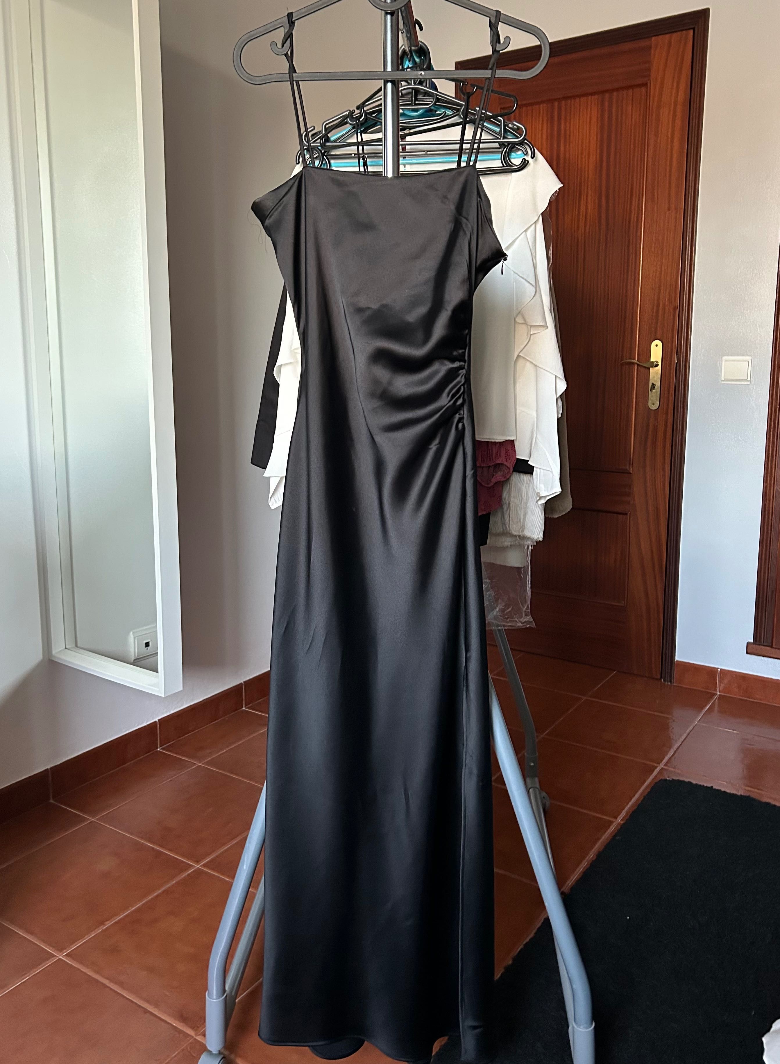 Vestido Cetim ZARA