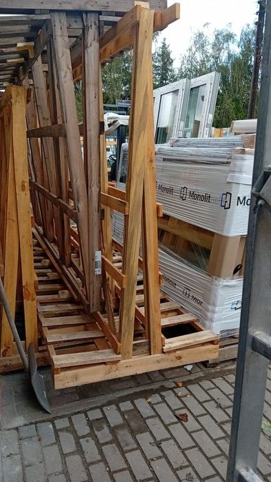 Oddam drewno stojaki