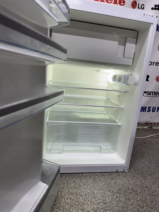 Вбудований холодильник (встраиваемый) Siemens iQ100 (з морозилкою)