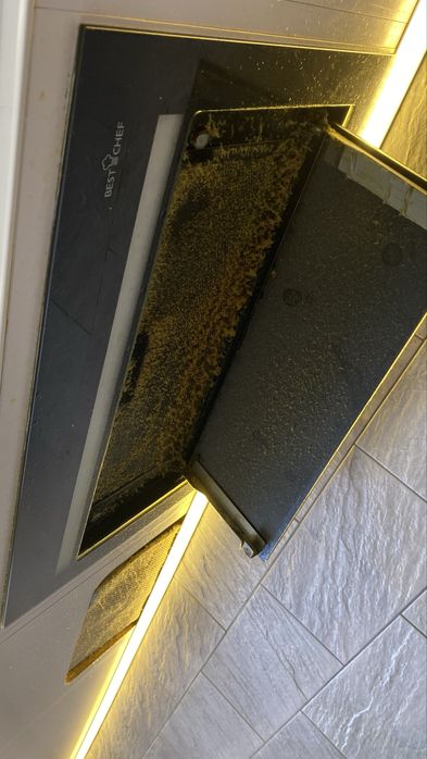 Прибирання квартир та приміщень, миття вікон