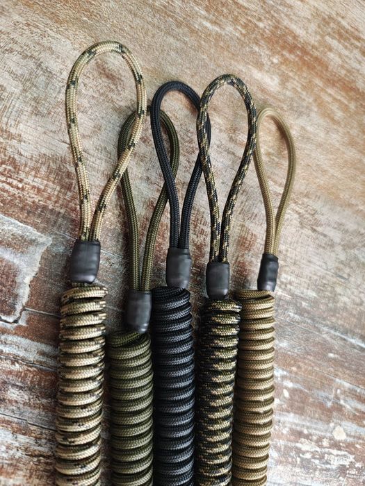Шнур страховочный тренчик жёсткая петля-карабин койот/олива/черный