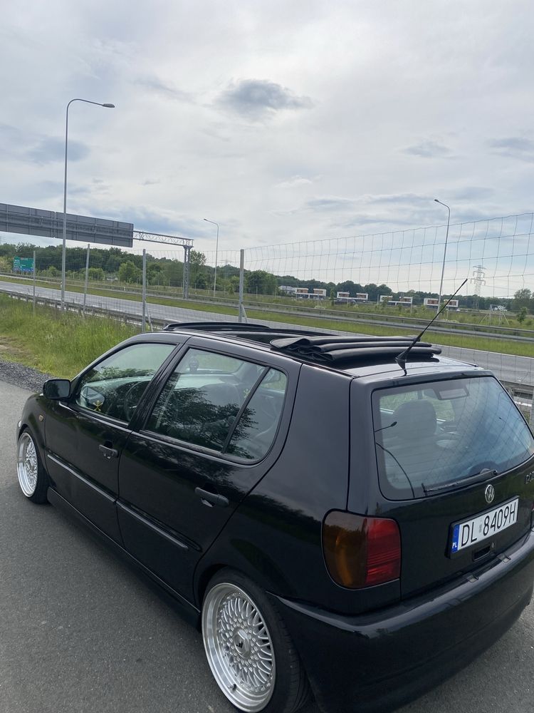 Polo unikalna jednostka (Otwieranie dachu)
