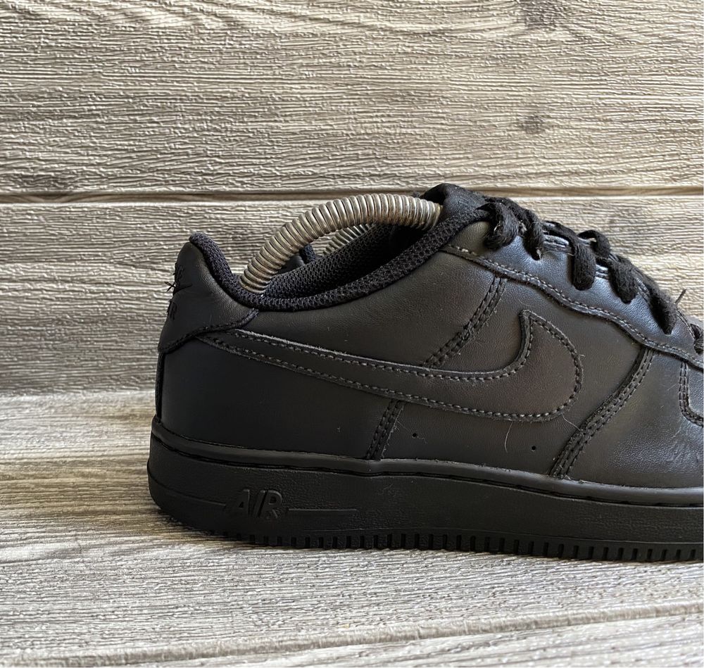 Nike Air Force one low, triple black, rozmiar 38, stan bardzo dobry