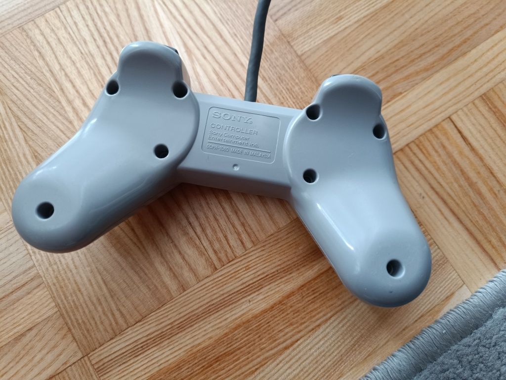Oryginalny pad PlayStation 1, PS1, SCPH-1080