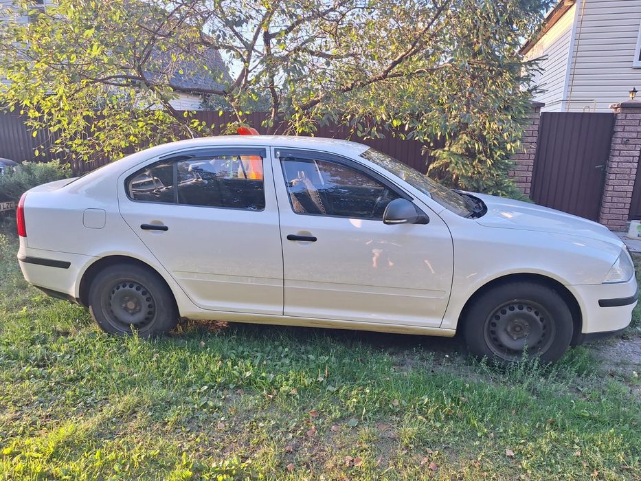 Skoda Octavia A5, 2011р, 1.6 бензин, в гарному стані