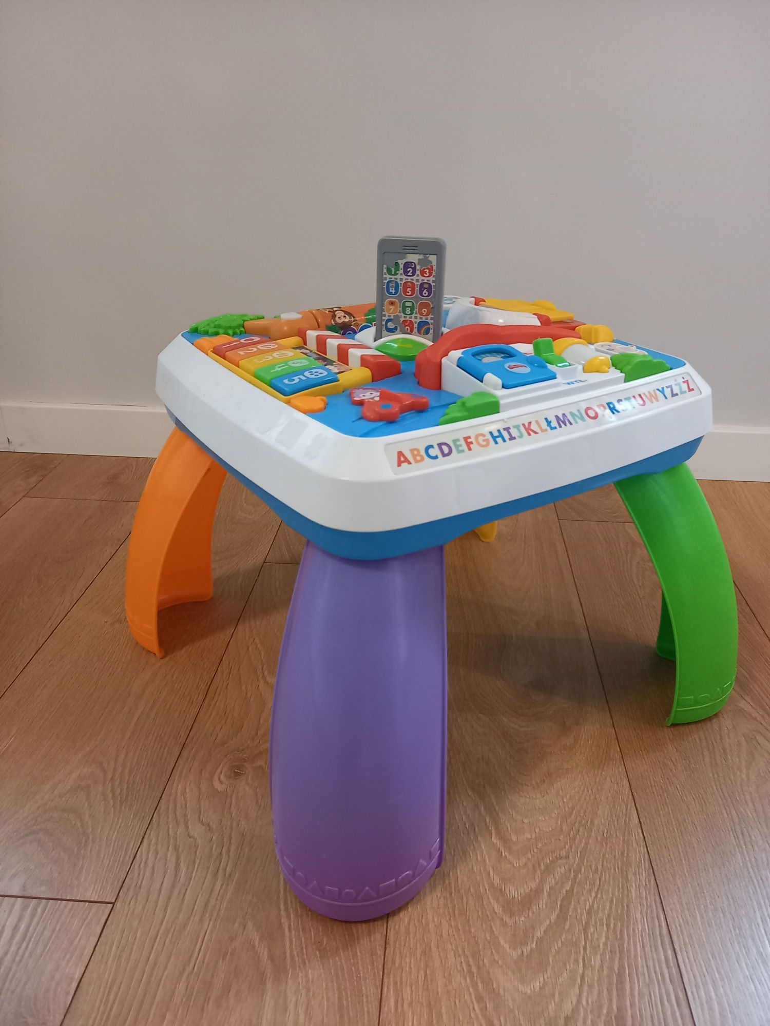 Stoliczek interaktywny Fisher-Price