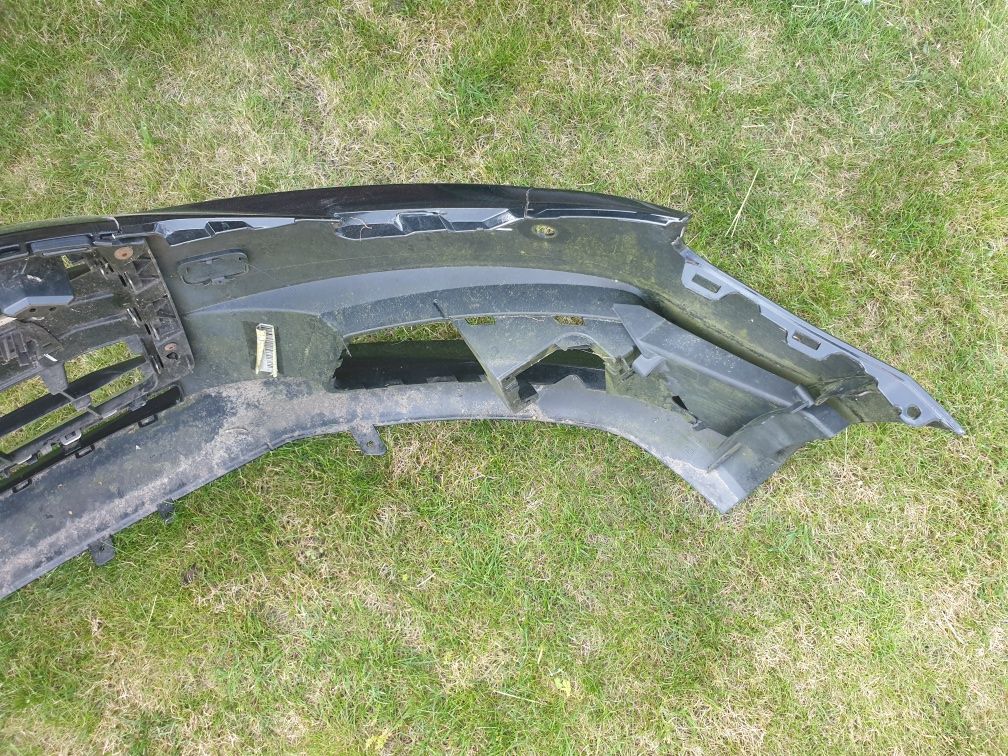 Audi a4 b9 8w0 zderzak przedni