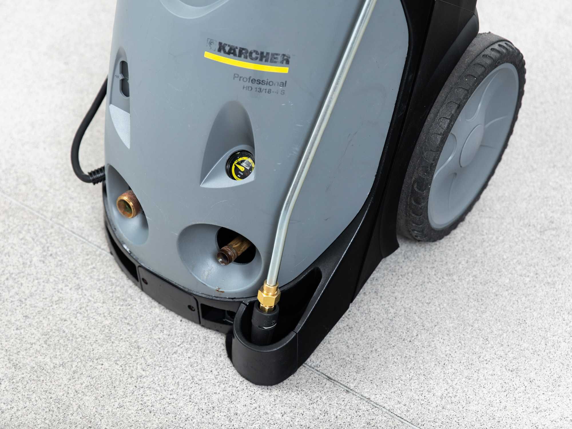 MYJKA CIŚNIENIOWA KARCHER HD 13/18-4S 180bar 1300l/h 400V 4900 netto