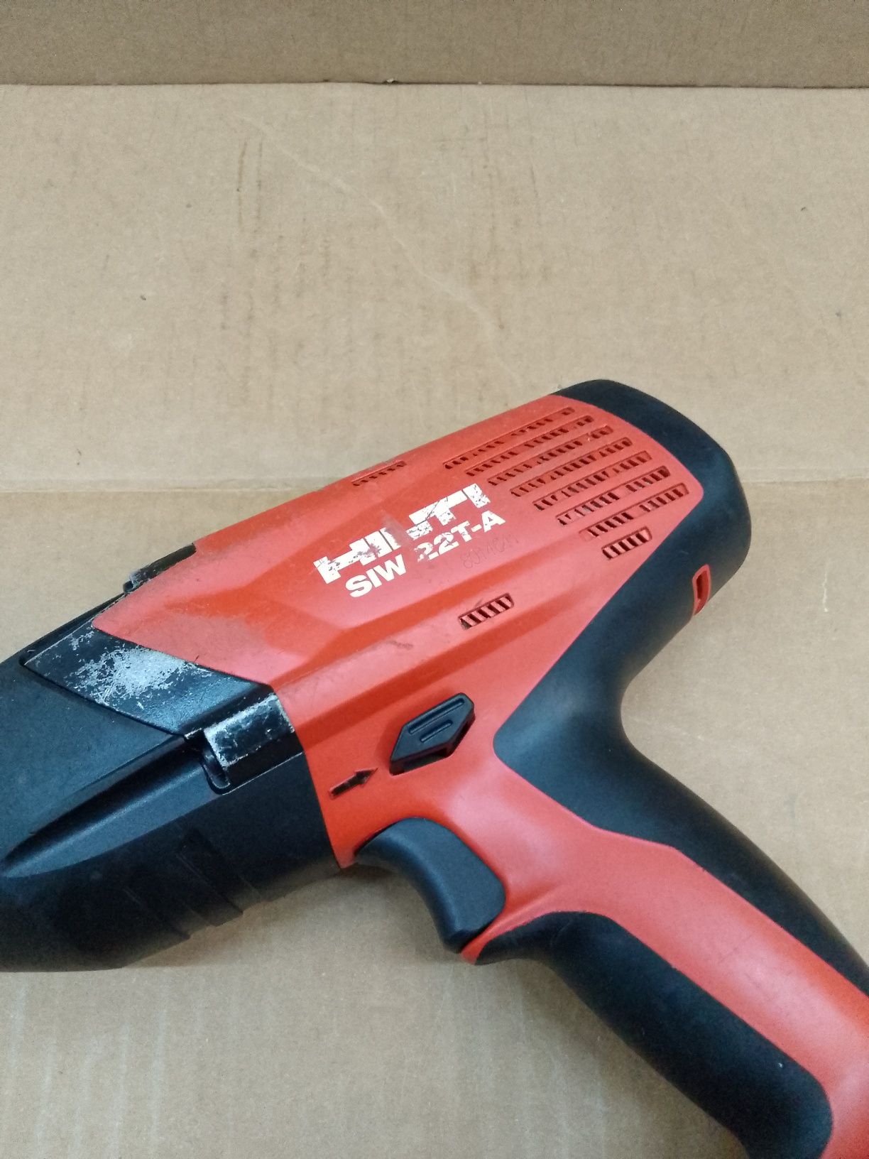 Hilti SIW 22T-A Klucz Udarowy Akumulatorowy 1/2" 450Nm 8.0Ah 2022