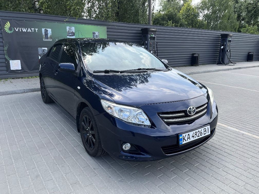 Продам Toyota Corolla