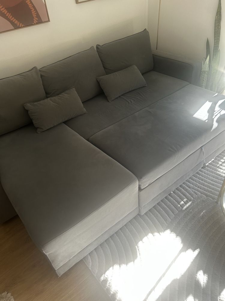 Sofá cinza com Chaise Longue