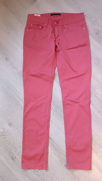 Жіночі джинси Levi's