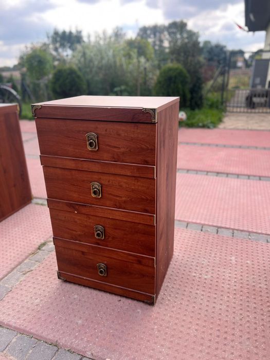 Sprzedam zestaw mebli