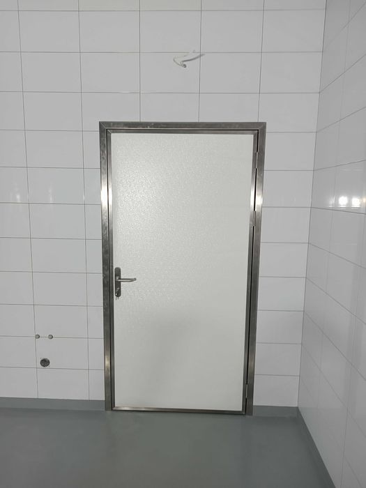 Drzwi sanitarne techniczne do zakładu mięsnego, sklepu