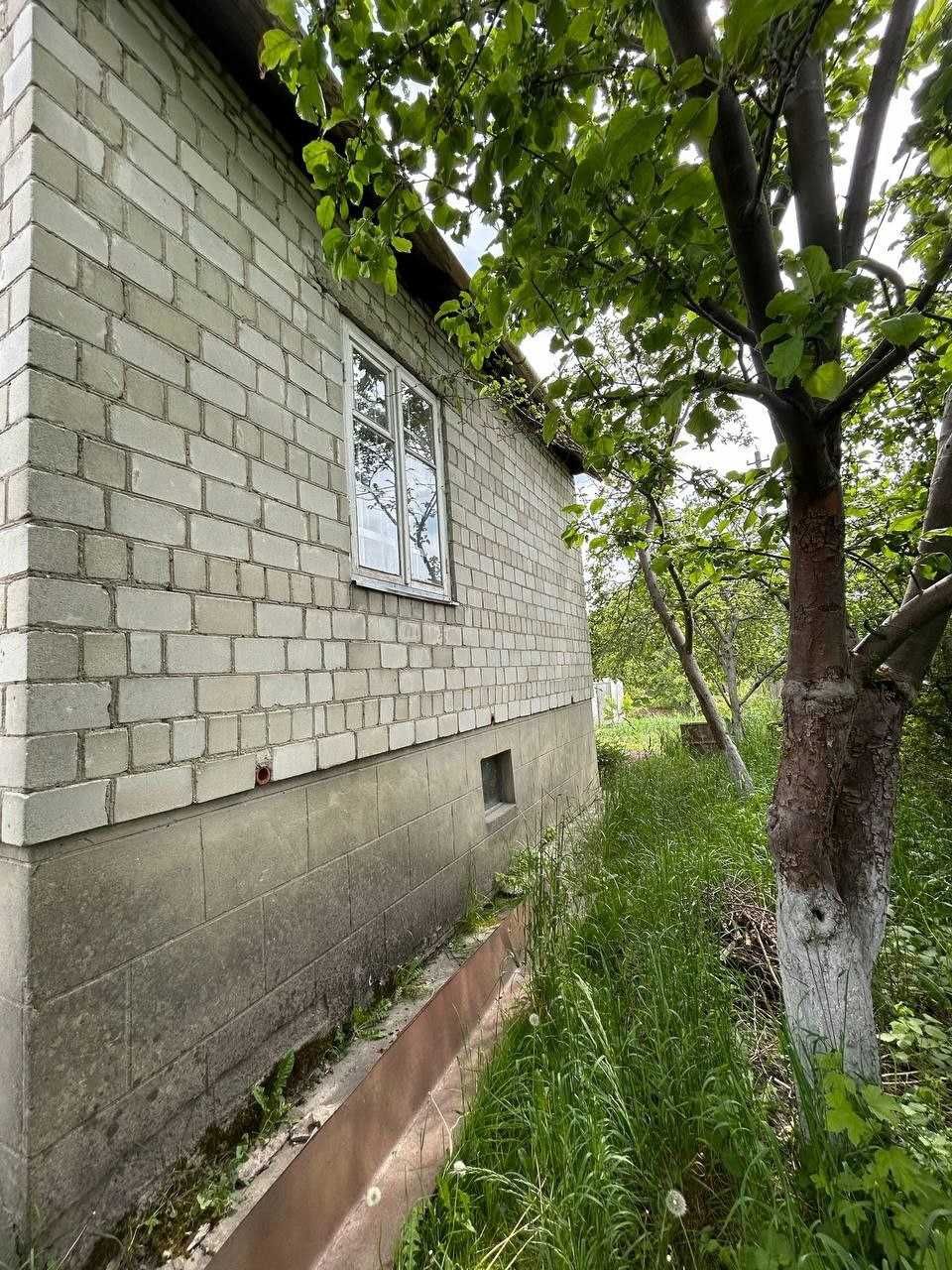 Продаж будинку(дача)  по вул.Авіаційна