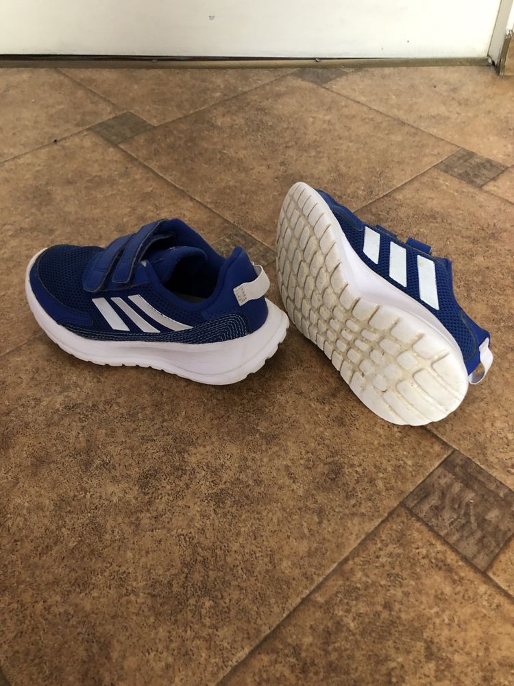 Дитячі кросівки Adidas