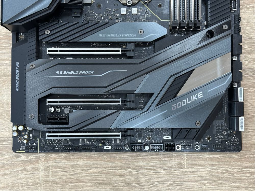 Материнська плата MSI MEG Z490 1200 GODLIKE 10GbE WiFi Bluetooth