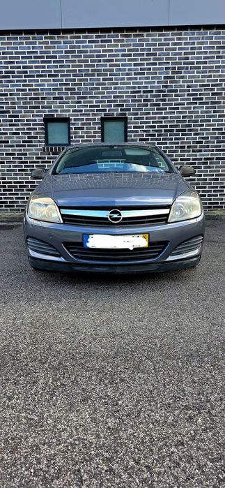 Opel Astra GTC 1.3 CDTi