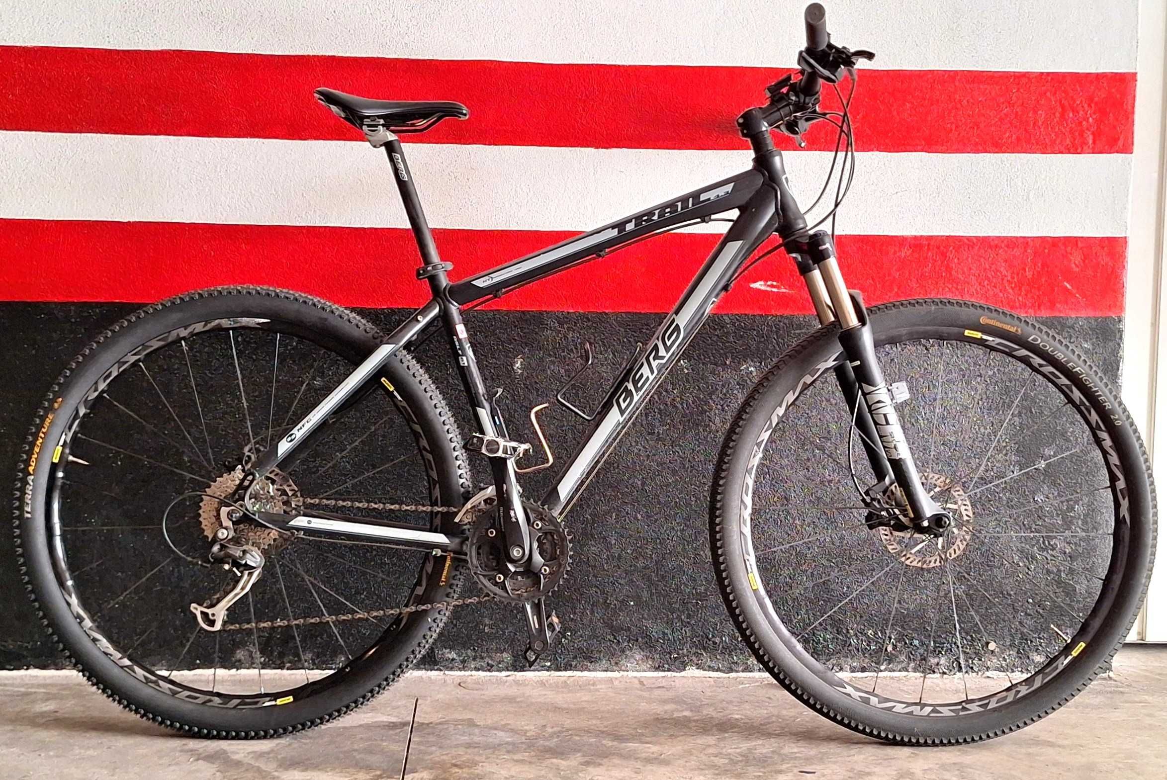 Bicicleta Berg Trail Expert 9’R Series